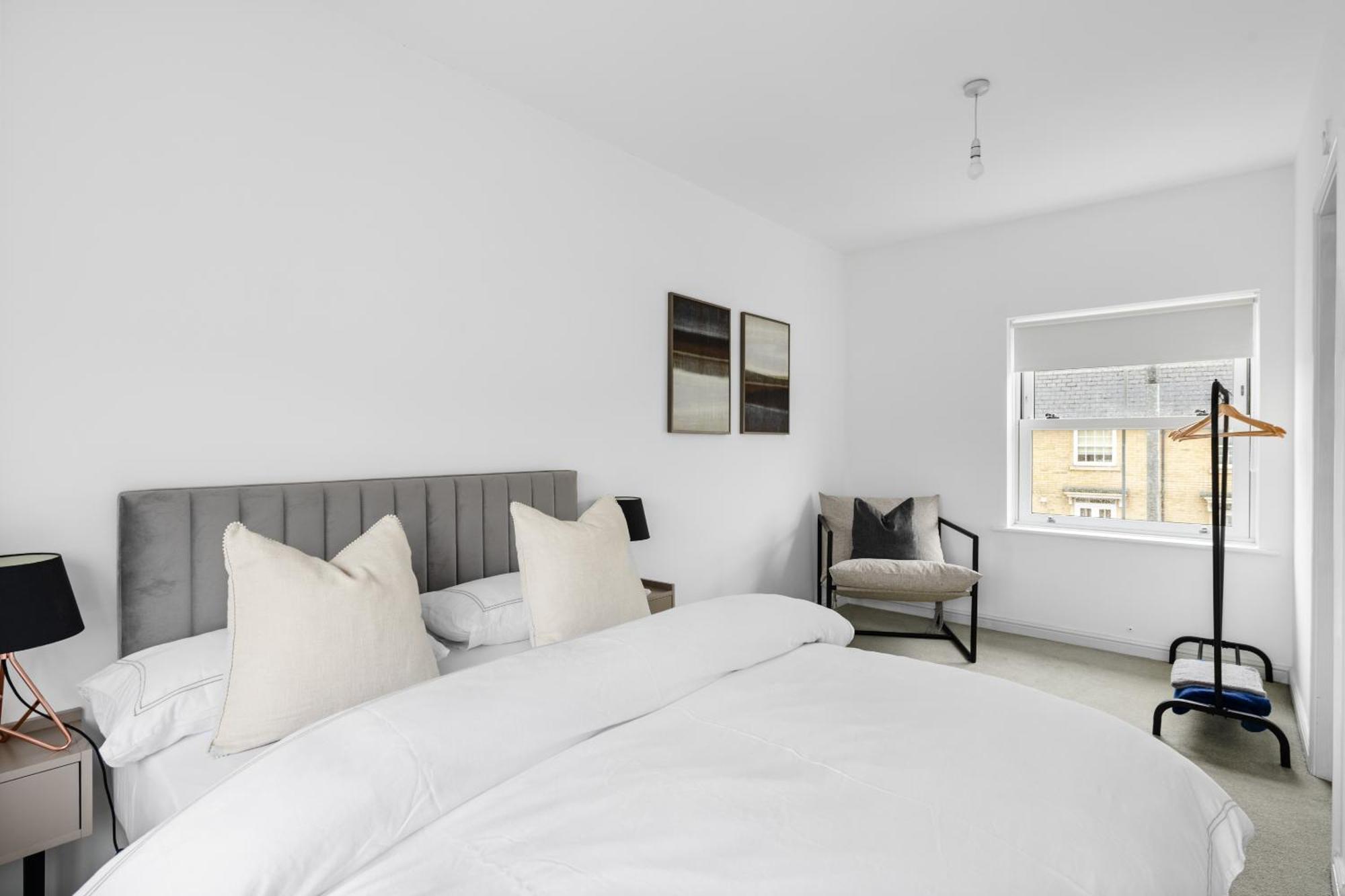 Luxurious 3 Bed House With Free Parking, Close To The Train Station & Town Braintree Buitenkant foto