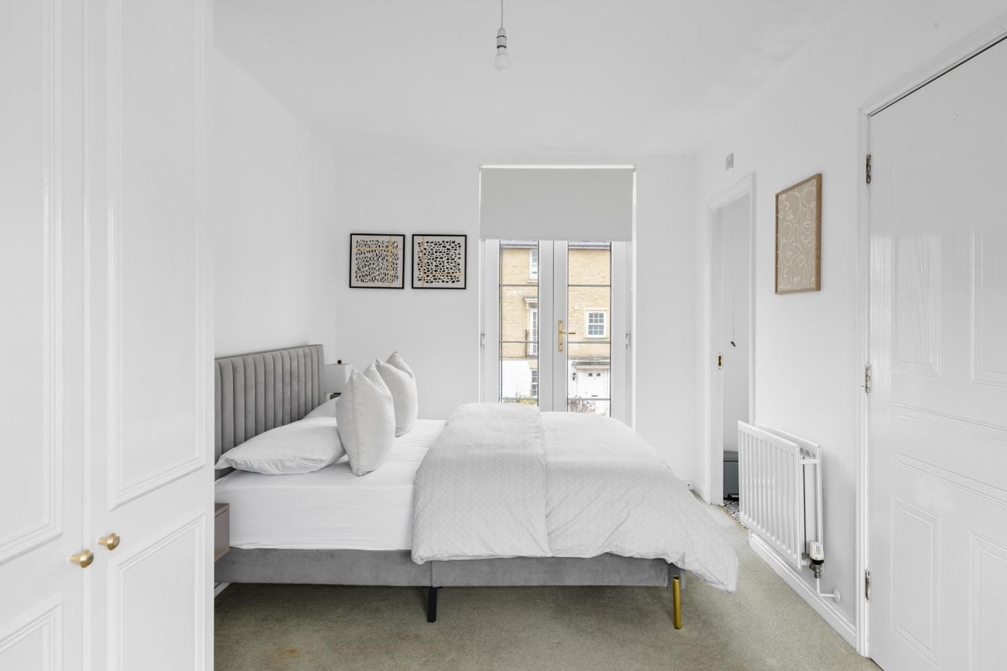 Luxurious 3 Bed House With Free Parking, Close To The Train Station & Town Braintree Buitenkant foto