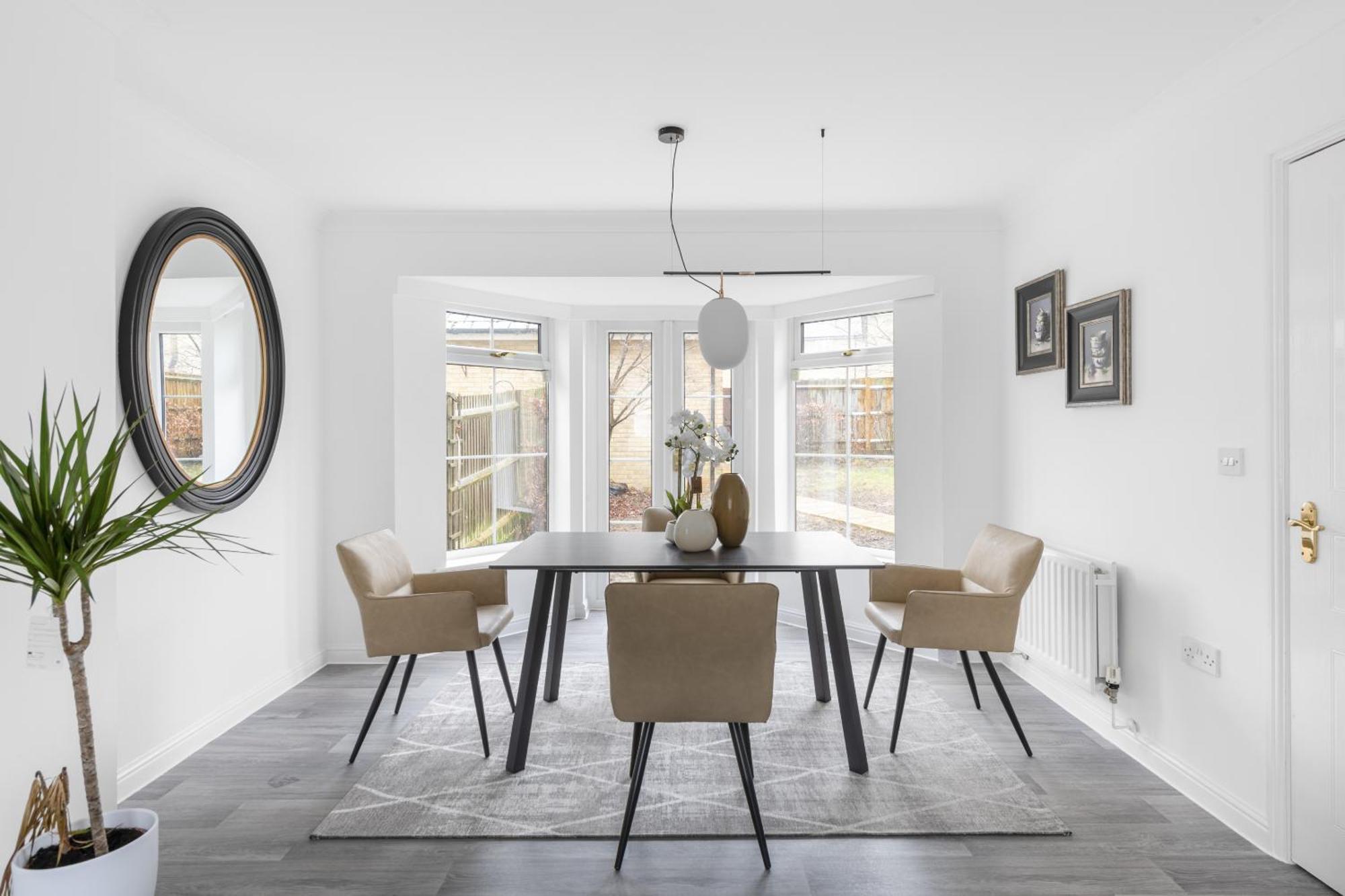 Luxurious 3 Bed House With Free Parking, Close To The Train Station & Town Braintree Buitenkant foto